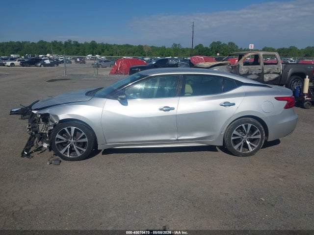 Nissan Maxima