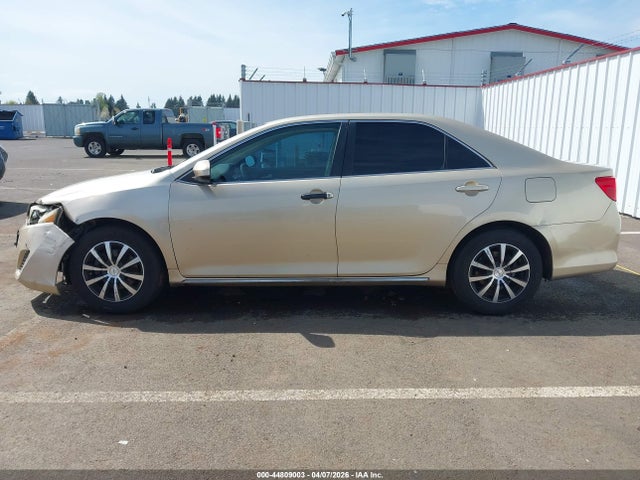 Toyota Camry Le
