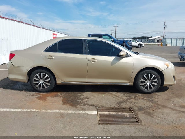 Toyota Camry Le