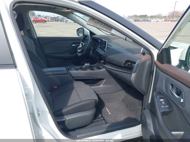 Nissan Rogue Sv Intelligent Awd