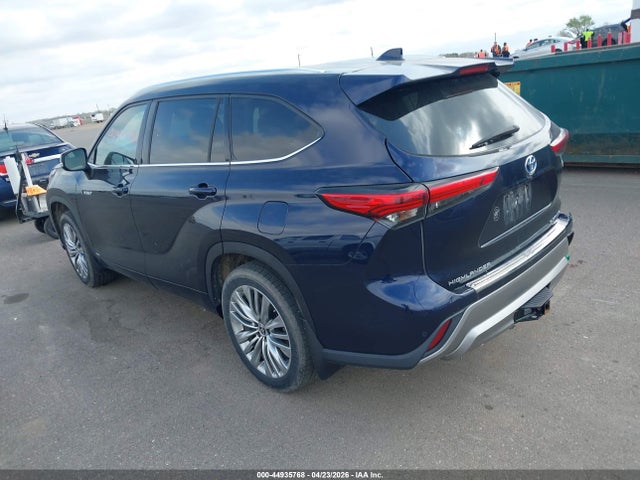 Toyota Highlander Hybrid Platinum