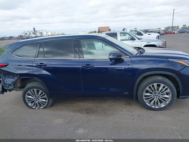 Toyota Highlander Hybrid Platinum