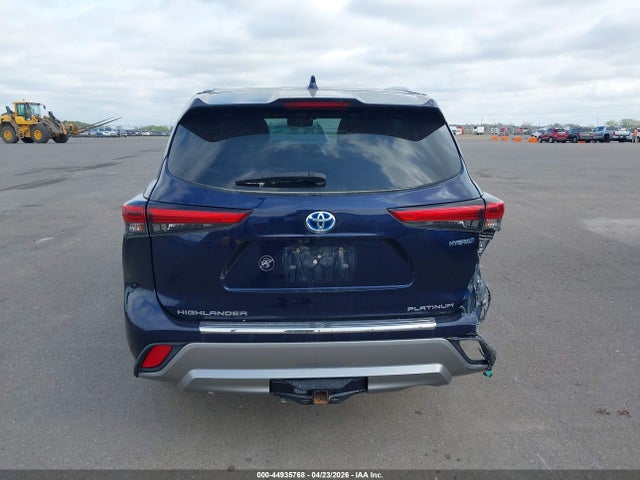 Toyota Highlander Hybrid Platinum