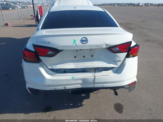 Nissan Altima S Intelligent Awd