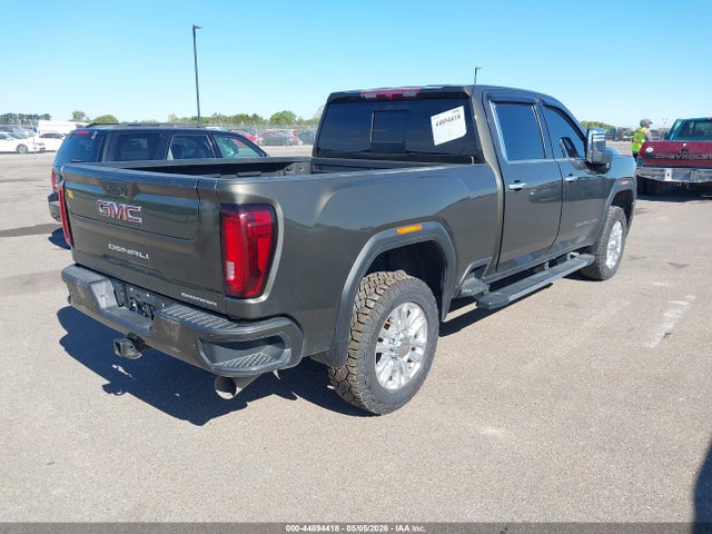 General Motors Sierra 3500HD Denali