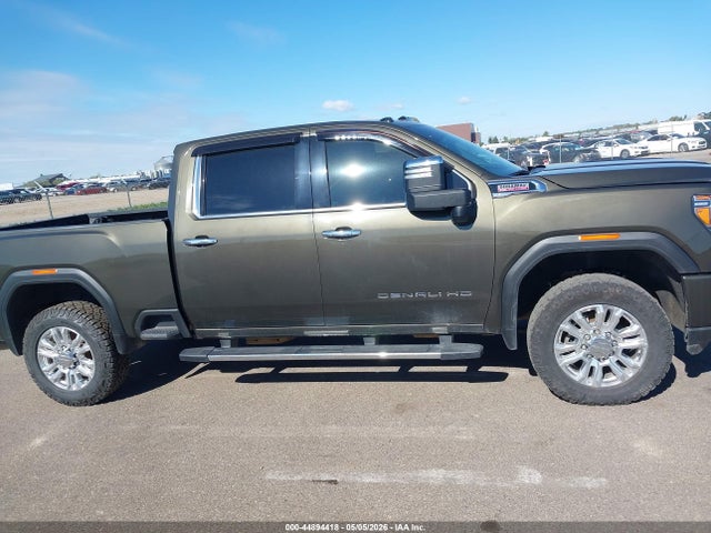 General Motors Sierra 3500HD Denali