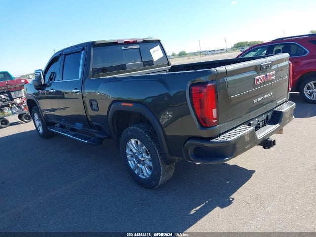 General Motors Sierra 3500HD Denali