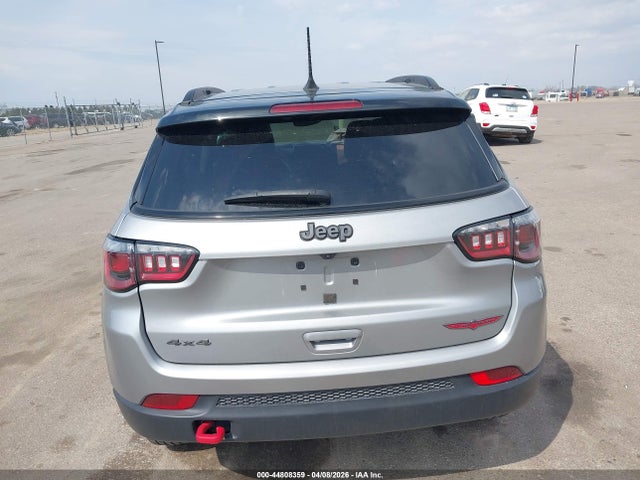 Jeep Compass Trailhawk 4x4