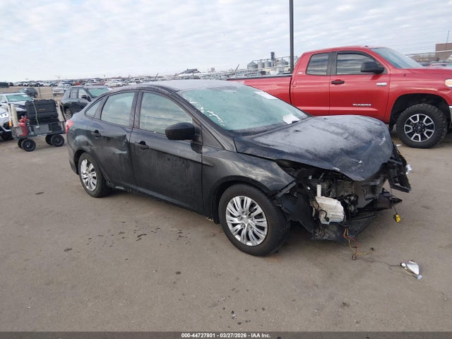 Salvage Ford Focus Image