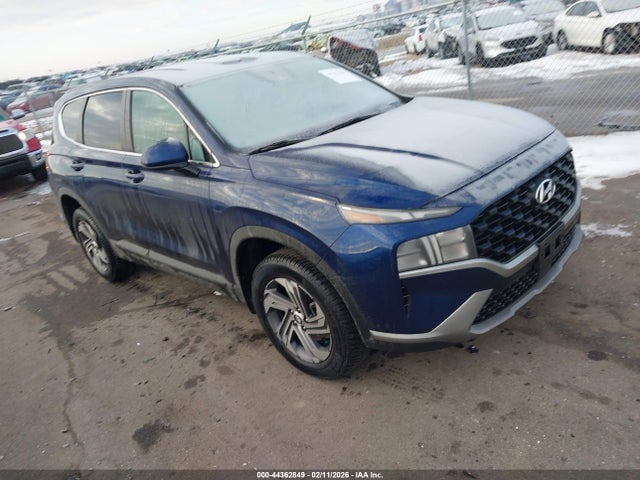 Salvage Hyundai SANTA FE Image