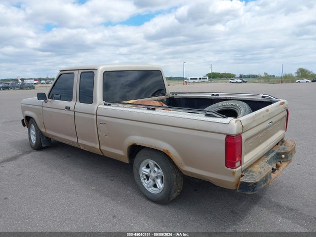 Ford Ranger Super Cab