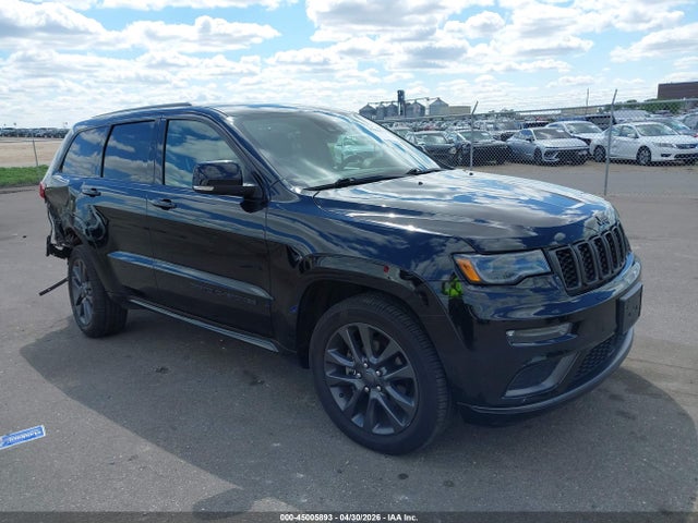 Salvage Jeep Grand Cherokee Image