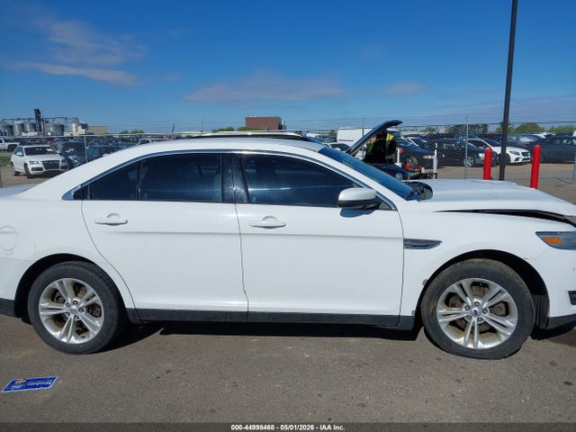 Ford Taurus Sel