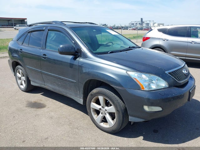 Salvage Lexus RX Image