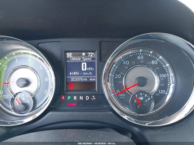 Chrysler Town & Country Touring-l