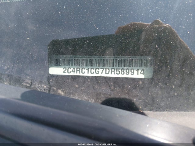 Chrysler Town & Country Touring-l