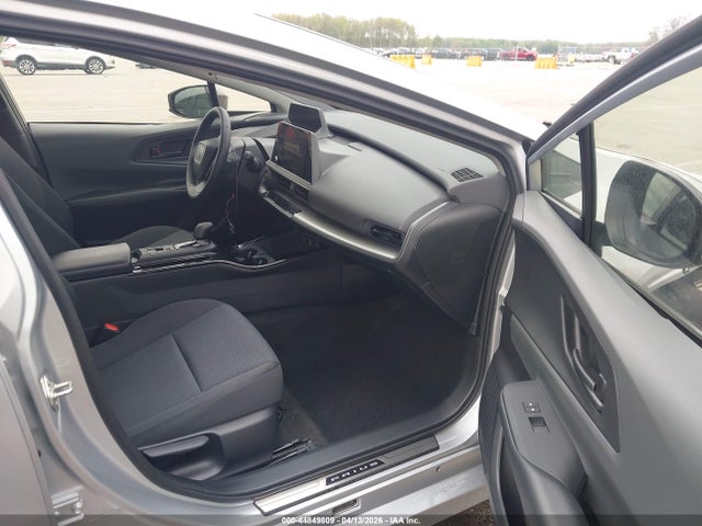 Toyota Prius Le Awd-e