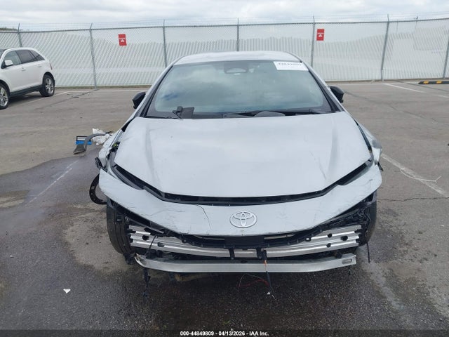 Toyota Prius Le Awd-e