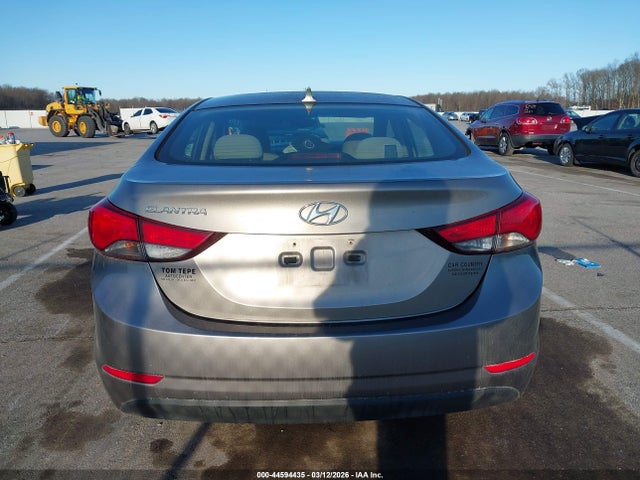 Hyundai ELANTRA Se