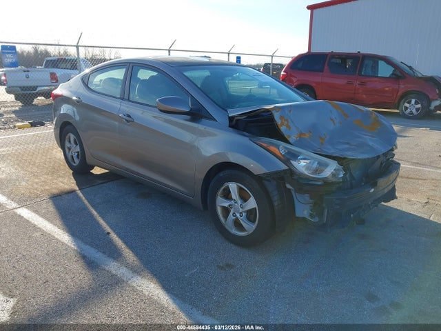 Salvage Hyundai ELANTRA Image