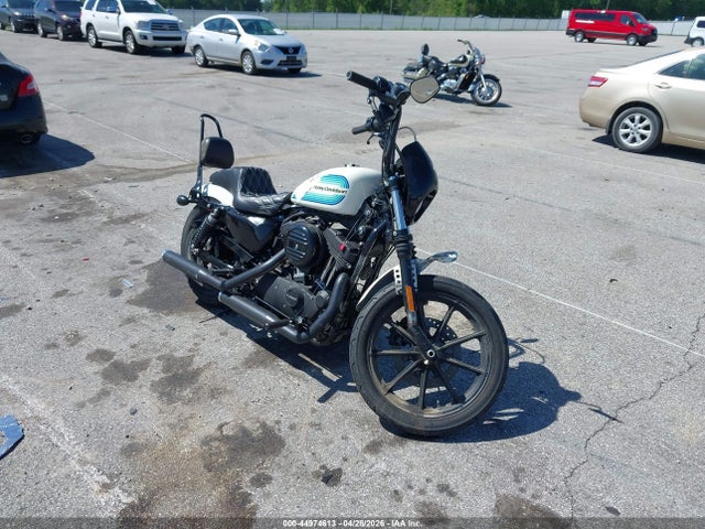 Salvage Harley-Davidson Xl1200 Image