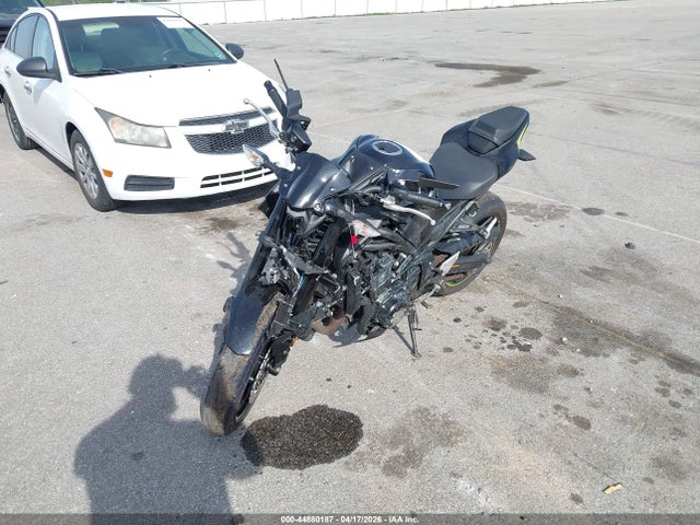 Kawasaki Zr900 F