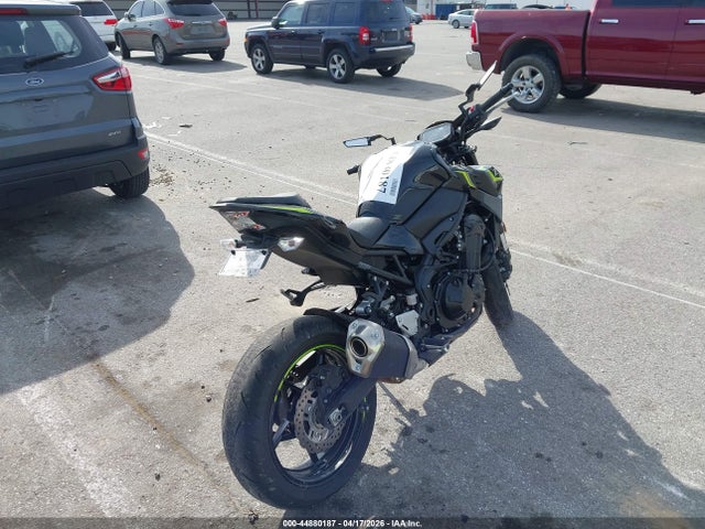 Kawasaki Zr900 F