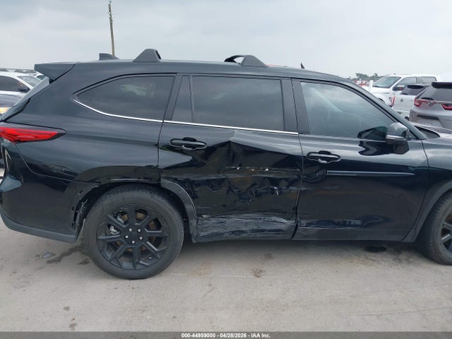 Toyota Highlander Le