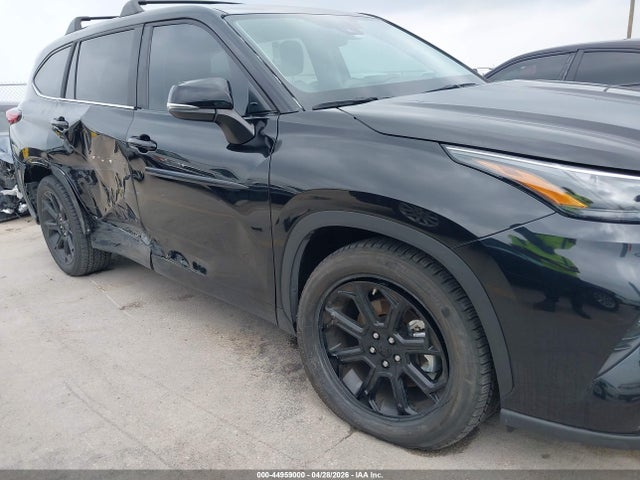 Toyota Highlander Le