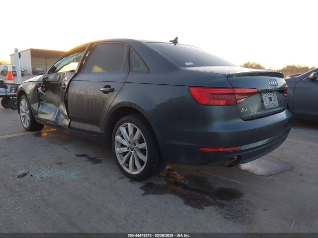 Audi A4 2.0t Premium