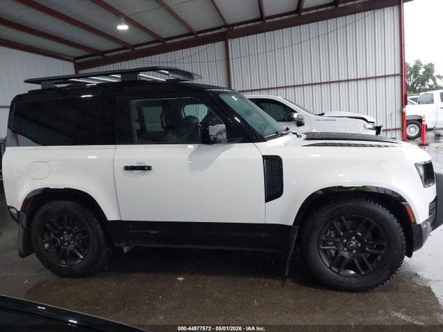 Land Rover Defender 90 X-dynamic Se