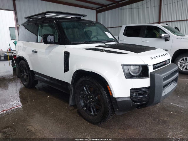 Salvage Land Rover Defender Image