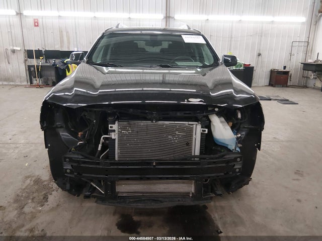 GMC Acadia Sle-2