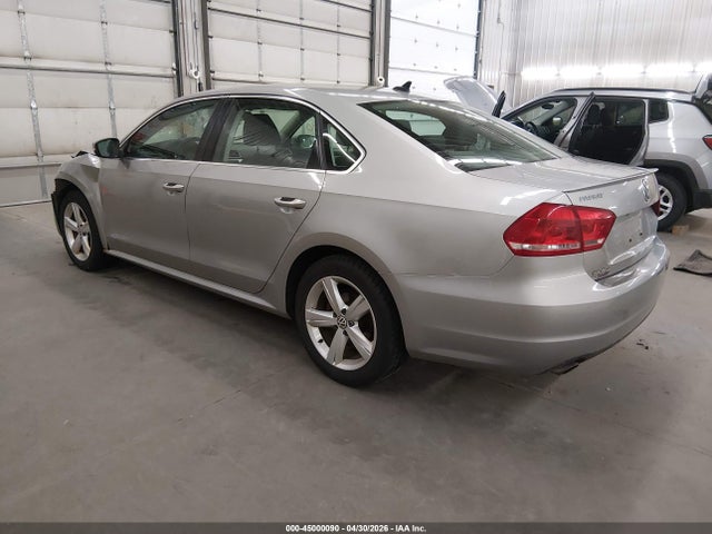 Volkswagen Passat 2.5l Se