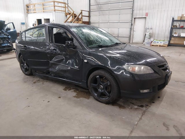 Salvage Mazda Mazda3 Image