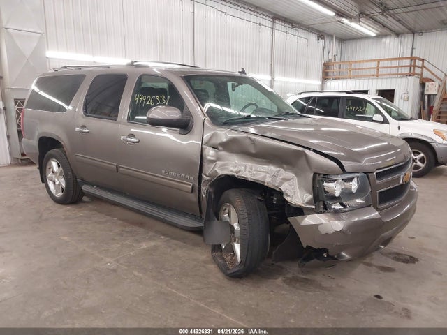 Salvage Chevrolet Suburban 1500 Image