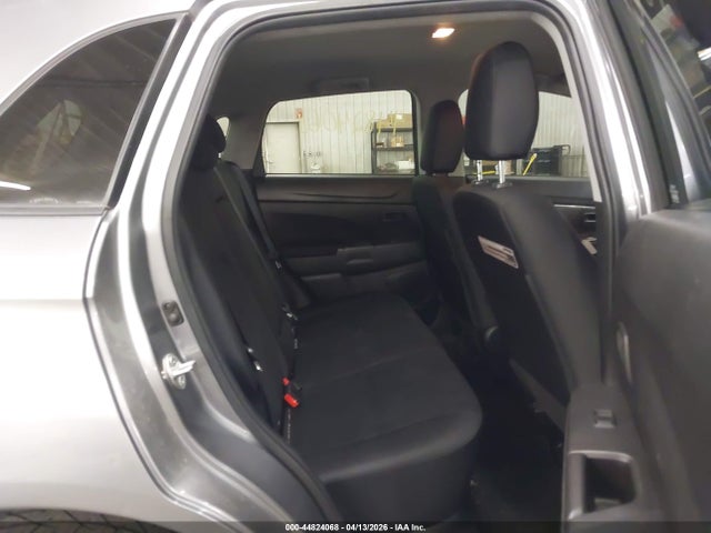 Mitsubishi Outlander Es