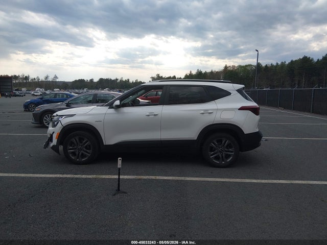 Kia Seltos S