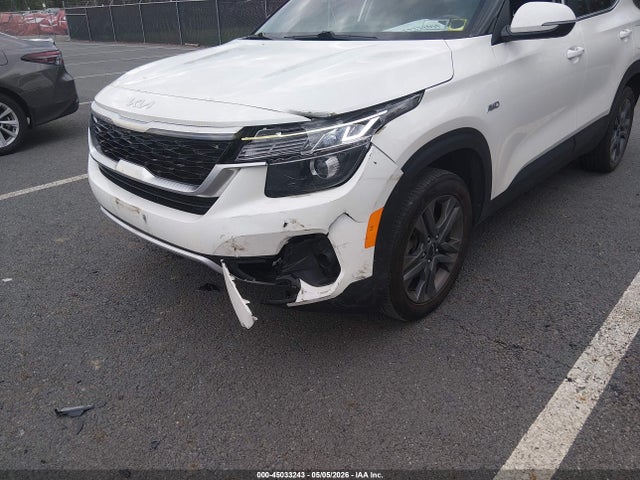 Kia Seltos S