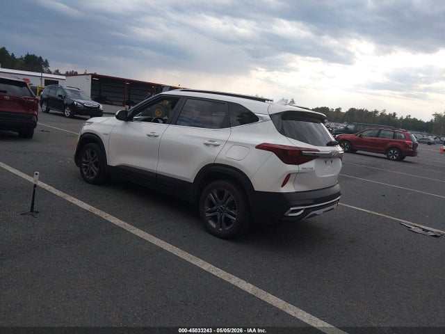 Kia Seltos S