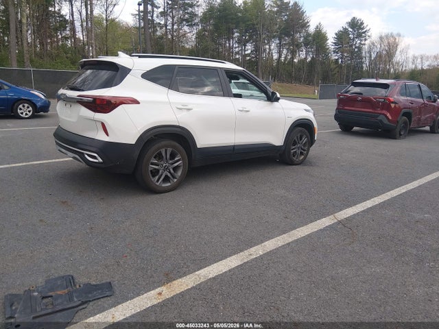 Kia Seltos S