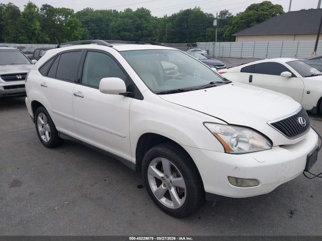Salvage Lexus RX Image