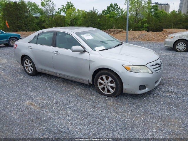 Salvage Toyota Camry Image
