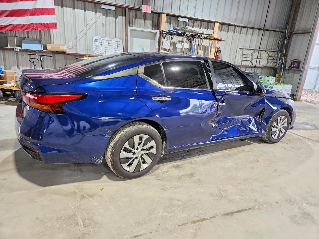 Nissan Altima S