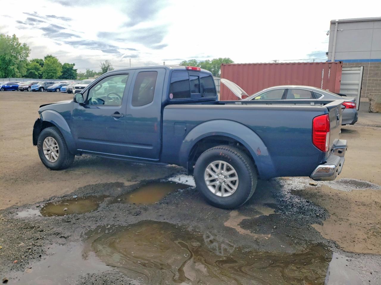 Nissan Frontier Sv V6