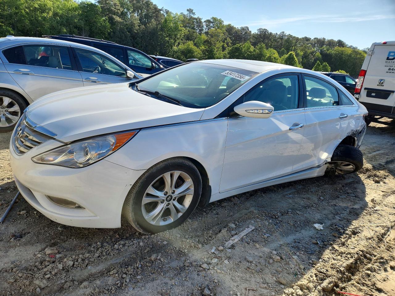 Salvage Hyundai SONATA Image