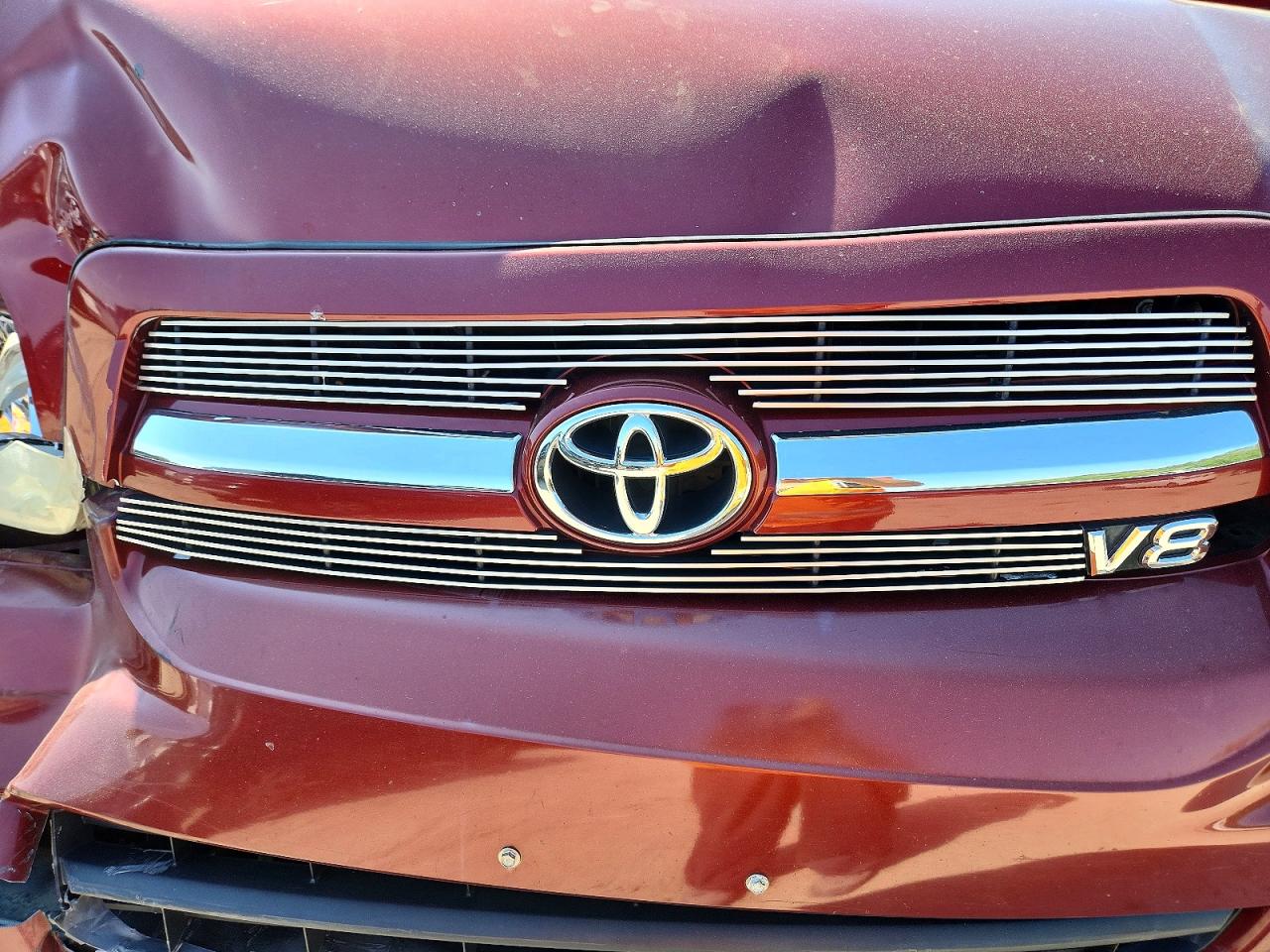 Toyota Sequoia Sr5