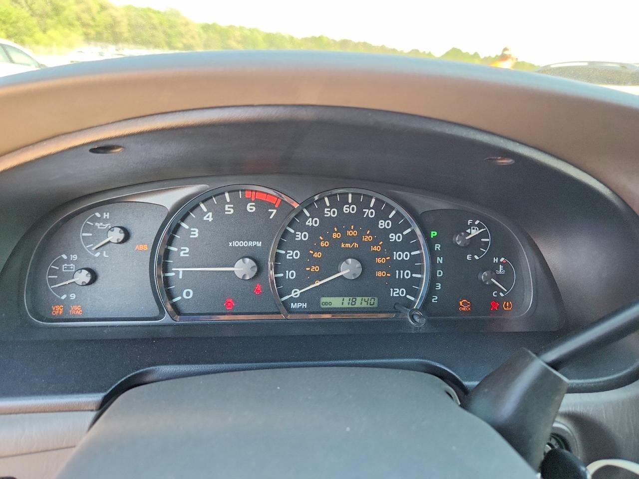 Toyota Sequoia Sr5