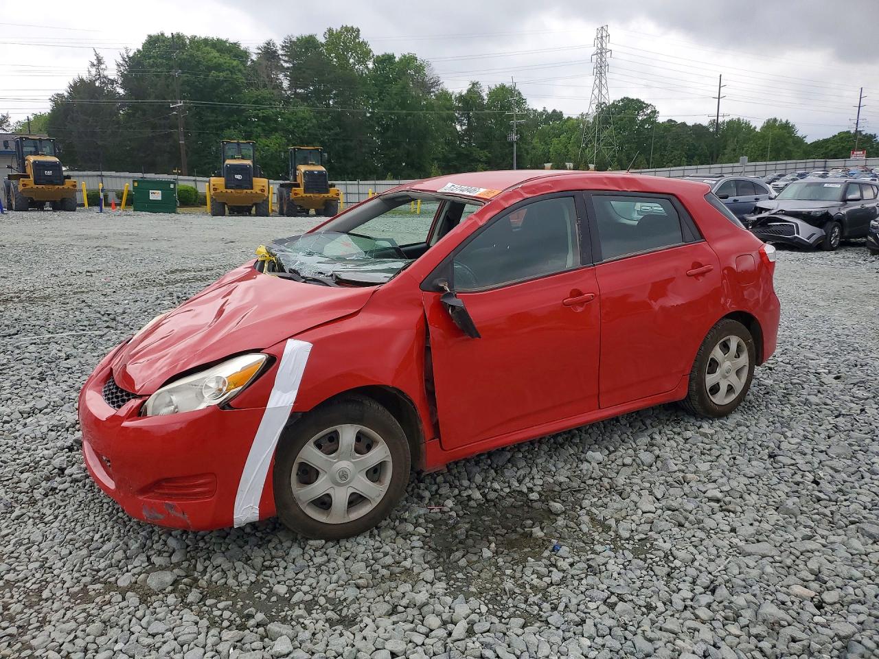 Salvage Toyota Matrix Image