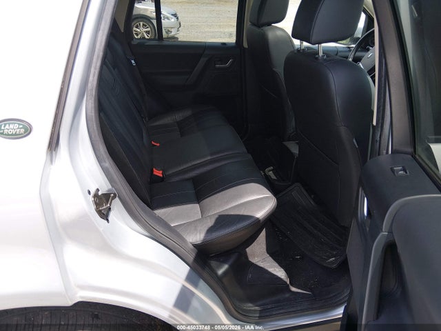 Land Rover LR2